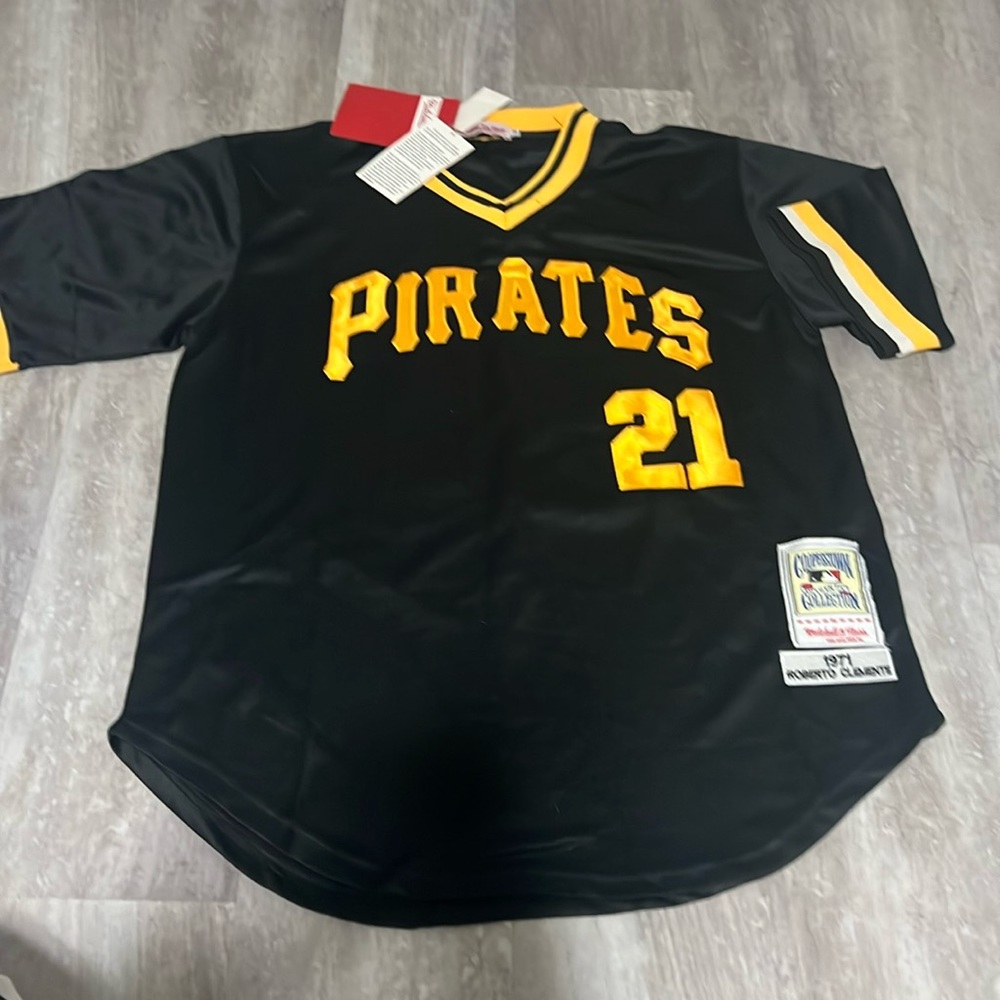 Mitchell & Ness Philadelphia Pirates Jersey